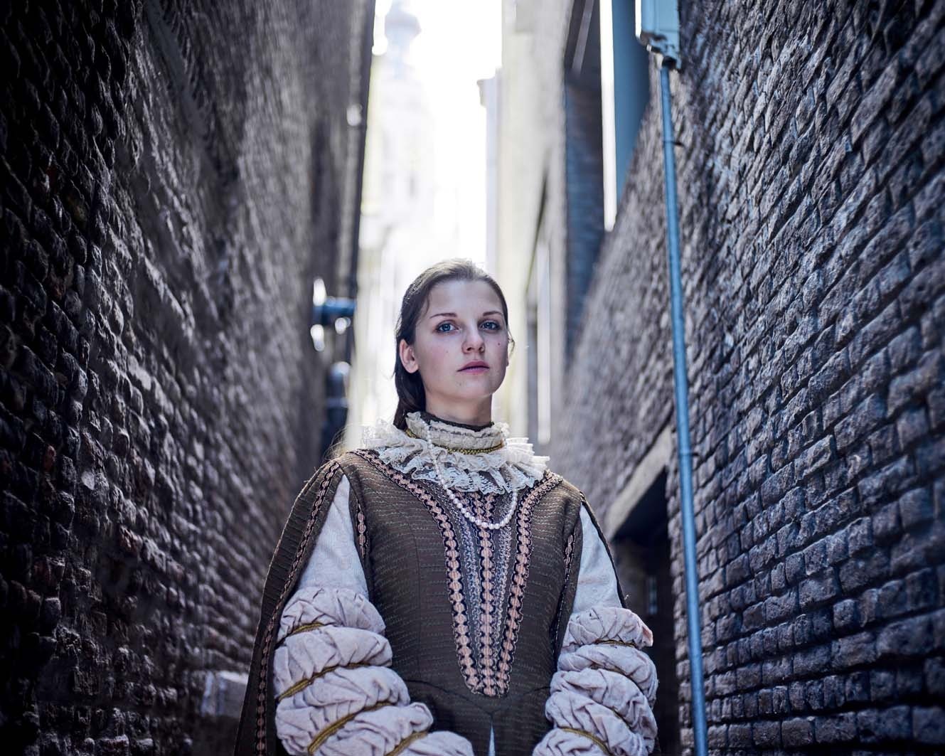 Lana in an alley